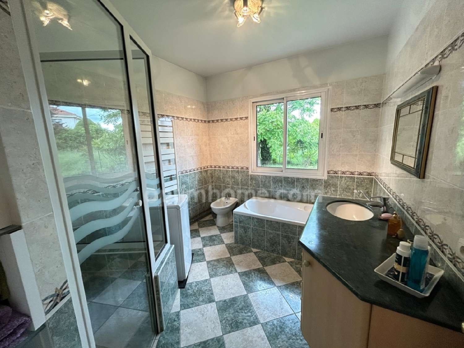 te koop huis Charly Rhône 8