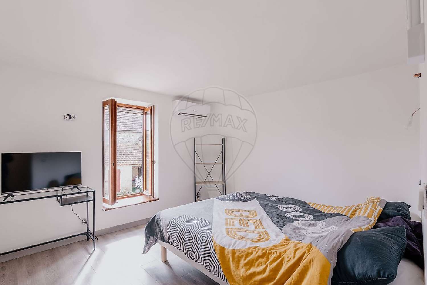 te koop huis Charmes Allier 3
