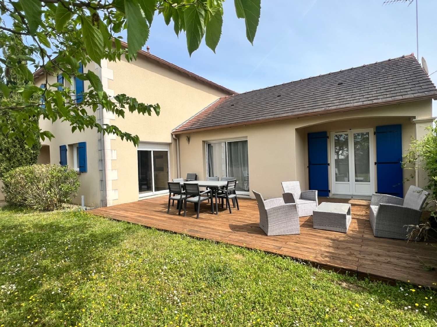  for sale house Châtellerault Vienne 1