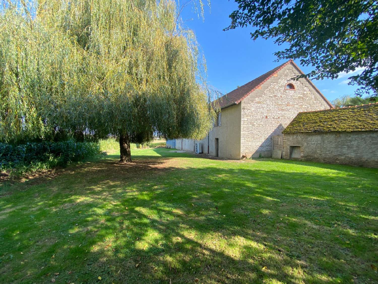 à vendre maison Châtenoy-le-Royal Saône-et-Loire 3