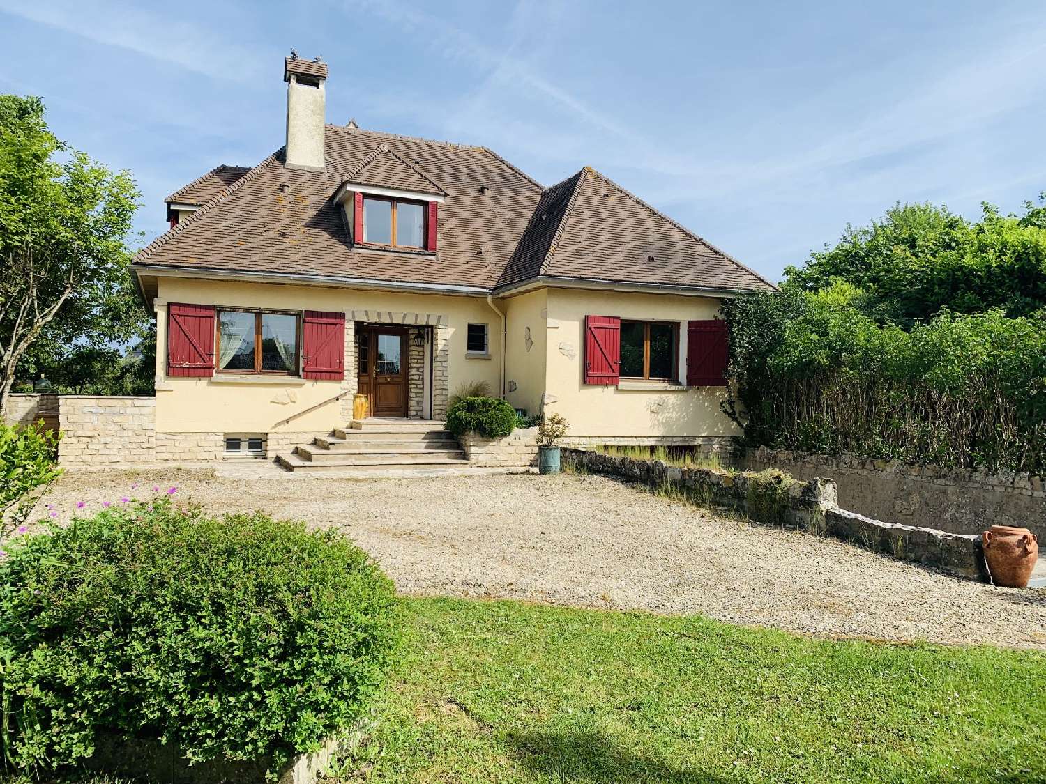 en venta casa Chéroy Yonne 1
