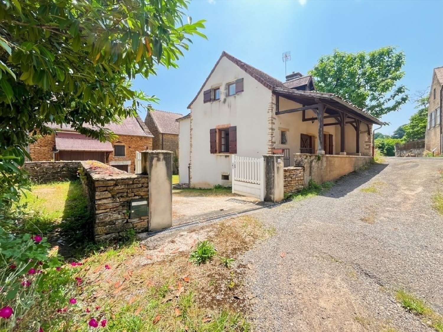 à vendre maison Cluny Saône-et-Loire 8