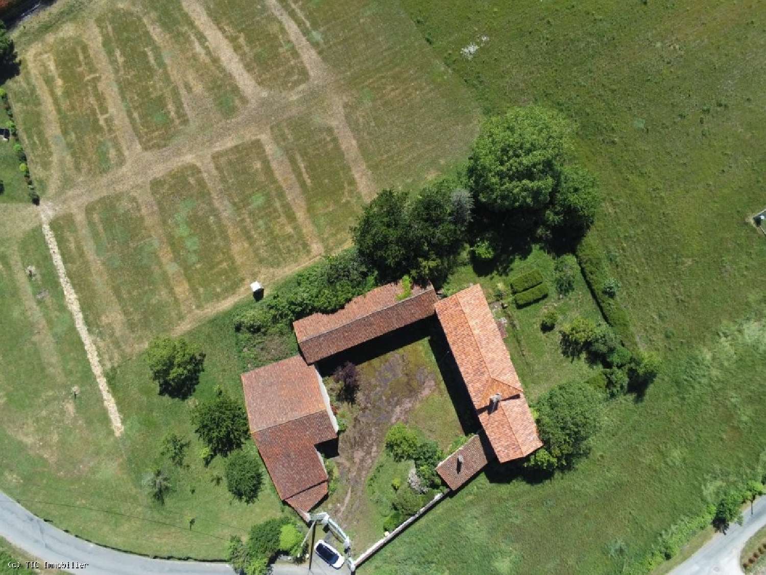te koop huis Courcôme Charente 2