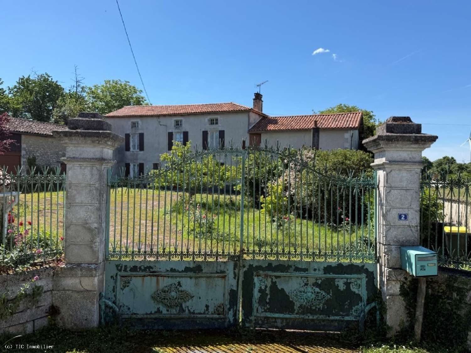 te koop huis Courcôme Charente 5