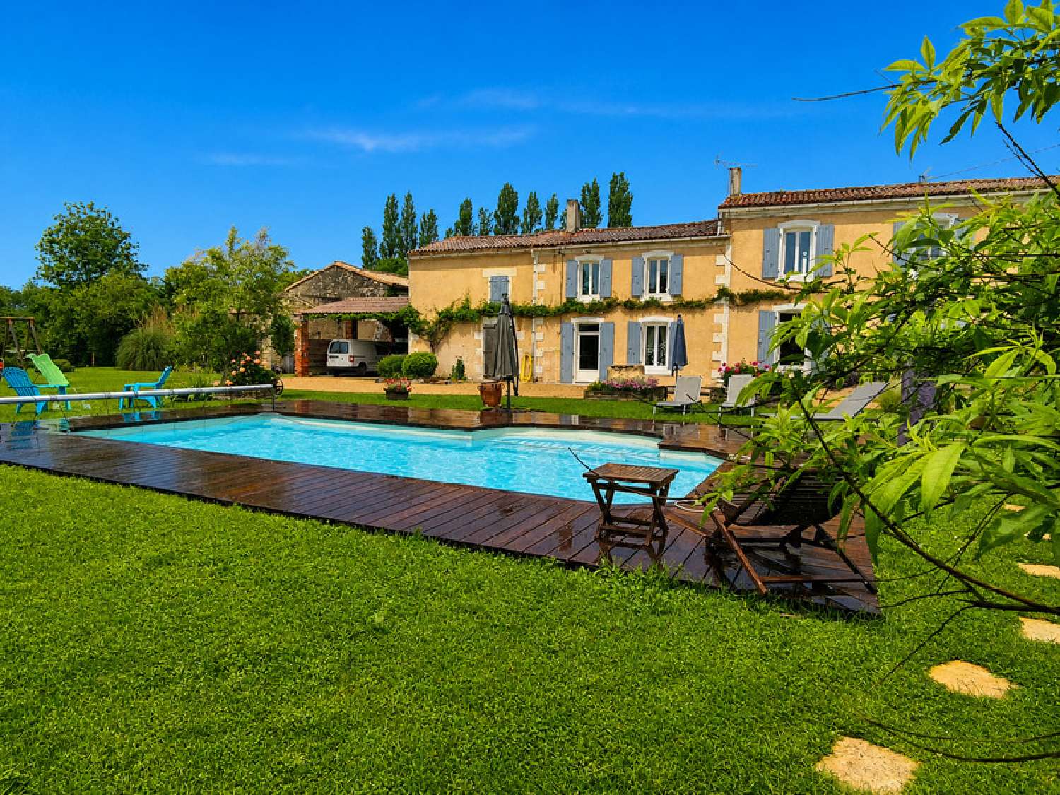  for sale house Courçon Charente-Maritime 3