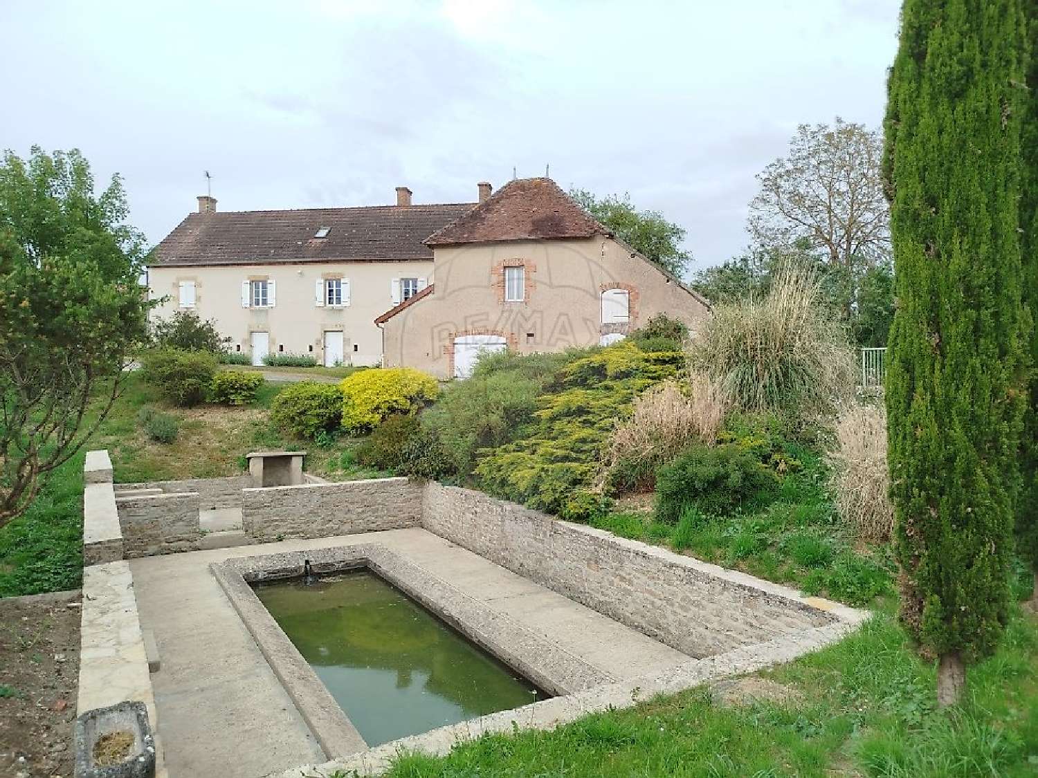  en venta casa Decize Nièvre 1