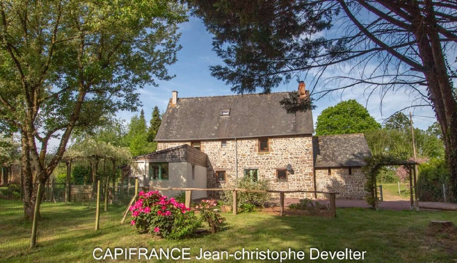  for sale house Désertines Mayenne 1