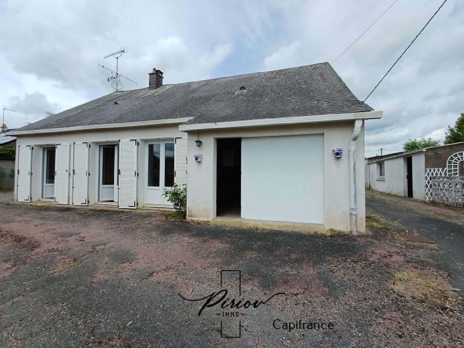  for sale house Doué-la-Fontaine Maine-et-Loire 5