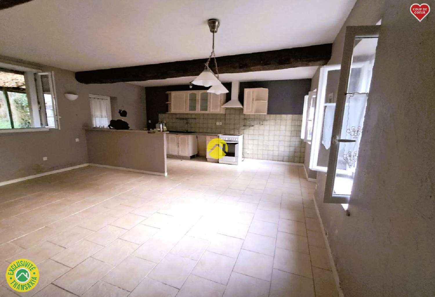  te koop huis Écueillé Indre 1