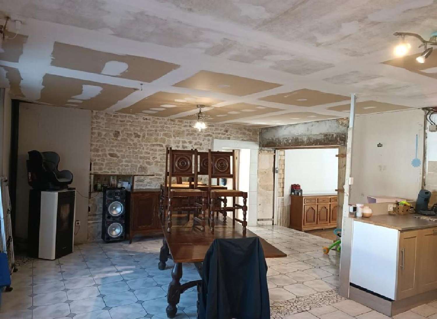  te koop huis Embourie Charente 3
