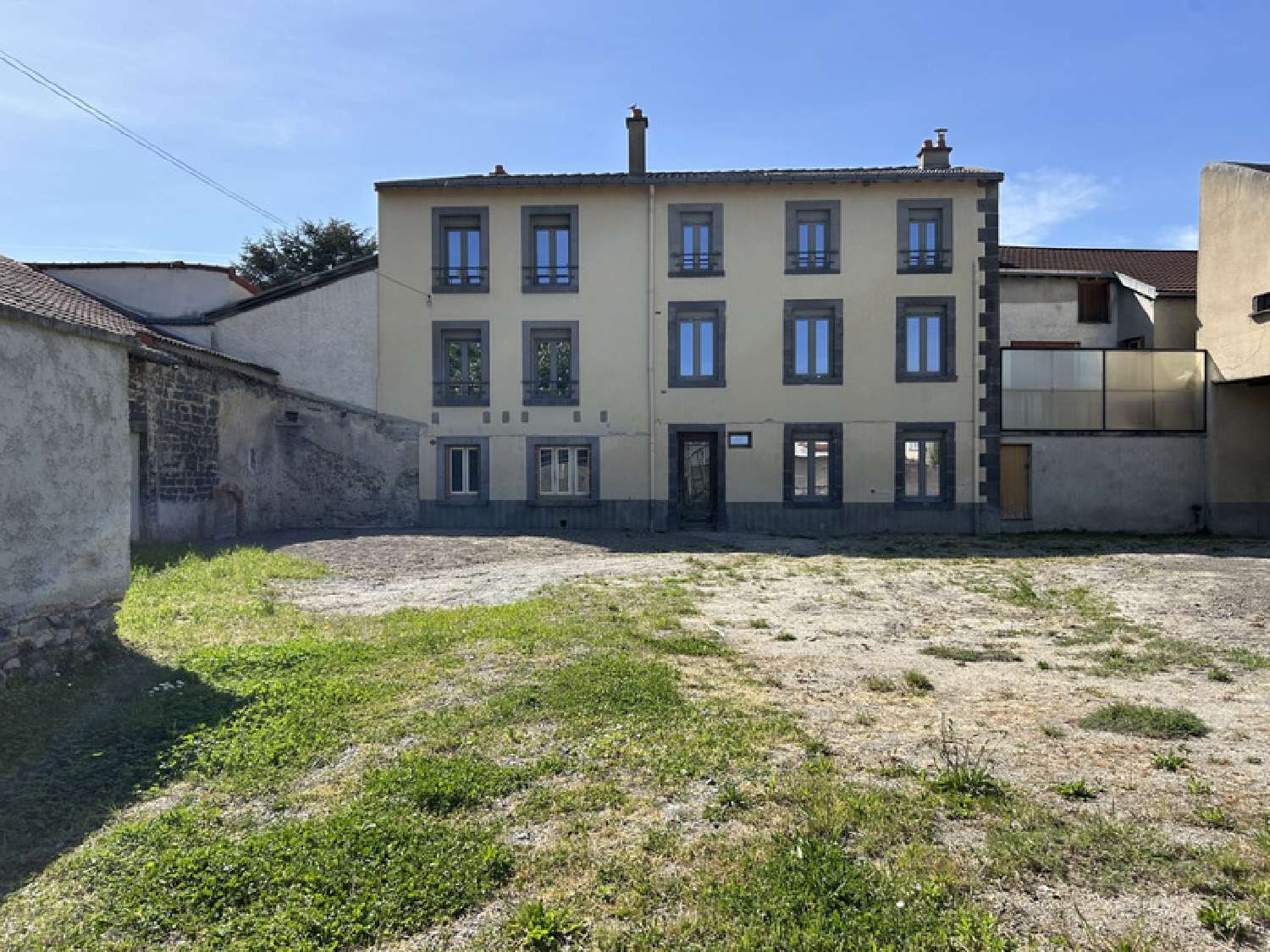  te koop huis Ennezat Puy-de-Dôme 1