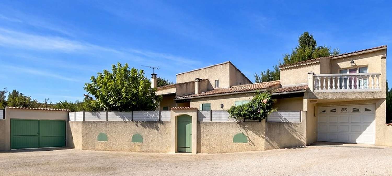  te koop huis Eyguières Bouches-du-Rhône 3