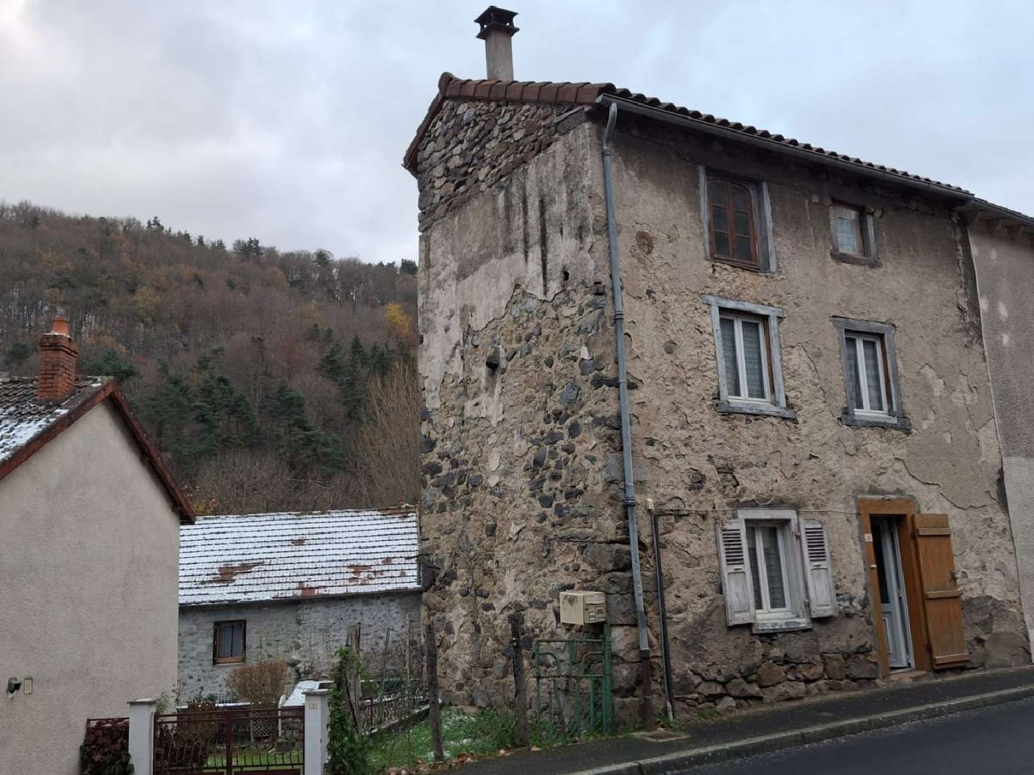  à vendre maison Ferrières-Saint-Mary Cantal 1