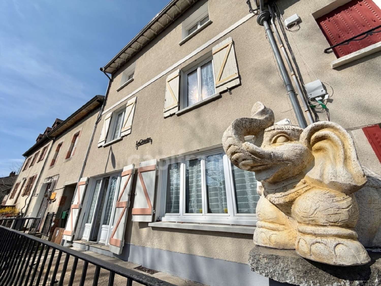  for sale house Ferrières-sur-Sichon Allier 1