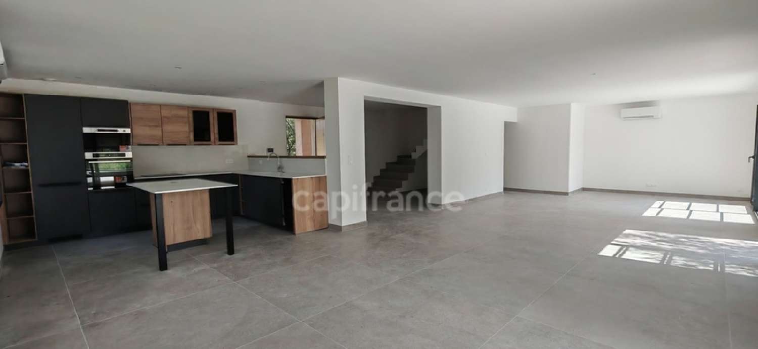  à vendre maison Fontvieille Bouches-du-Rhône 3