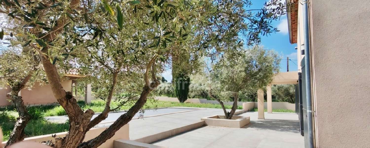  à vendre maison Fontvieille Bouches-du-Rhône 7