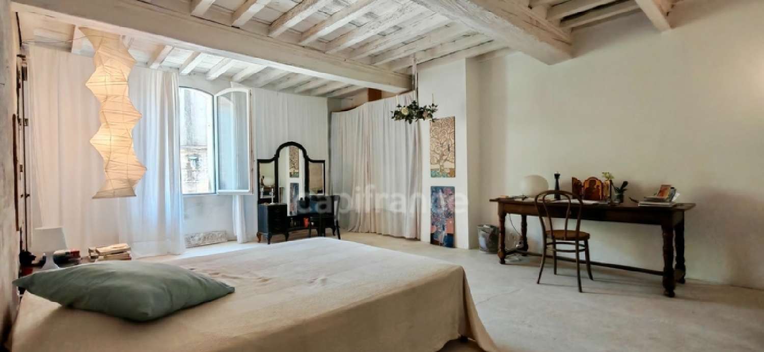  à vendre maison Fontvieille Bouches-du-Rhône 6