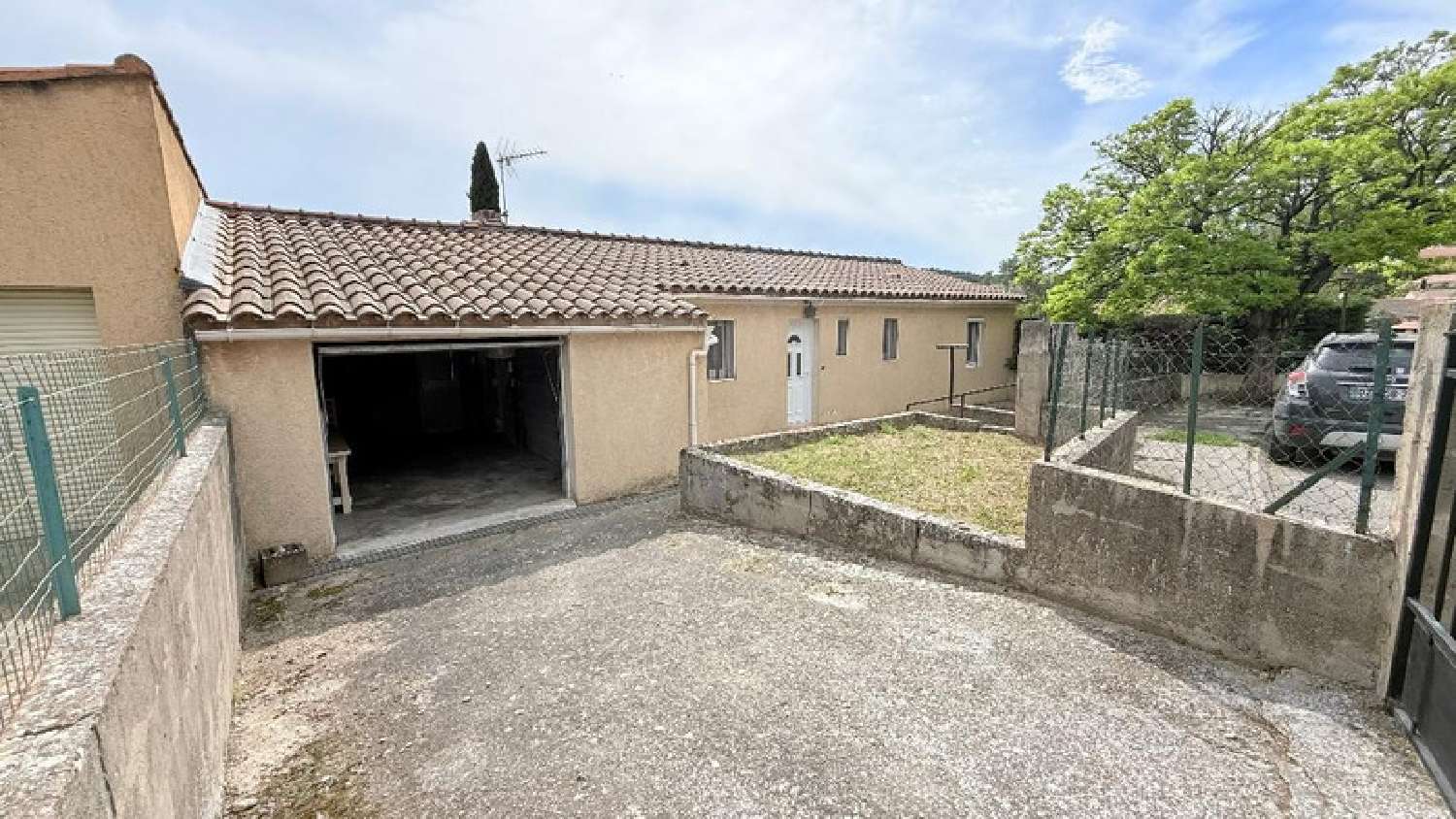  for sale house Gargas Vaucluse 2