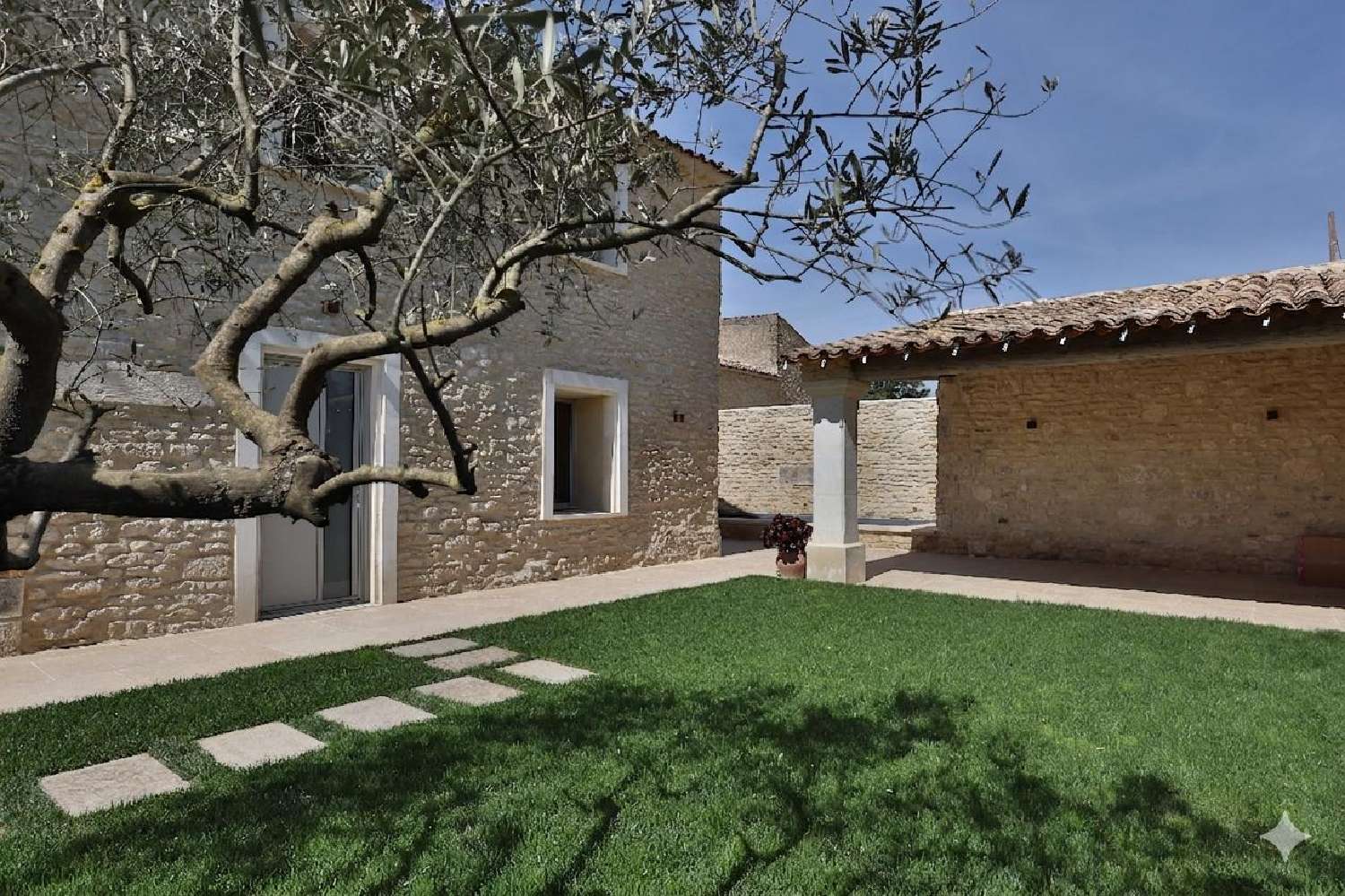  à vendre maison Gordes Vaucluse 2