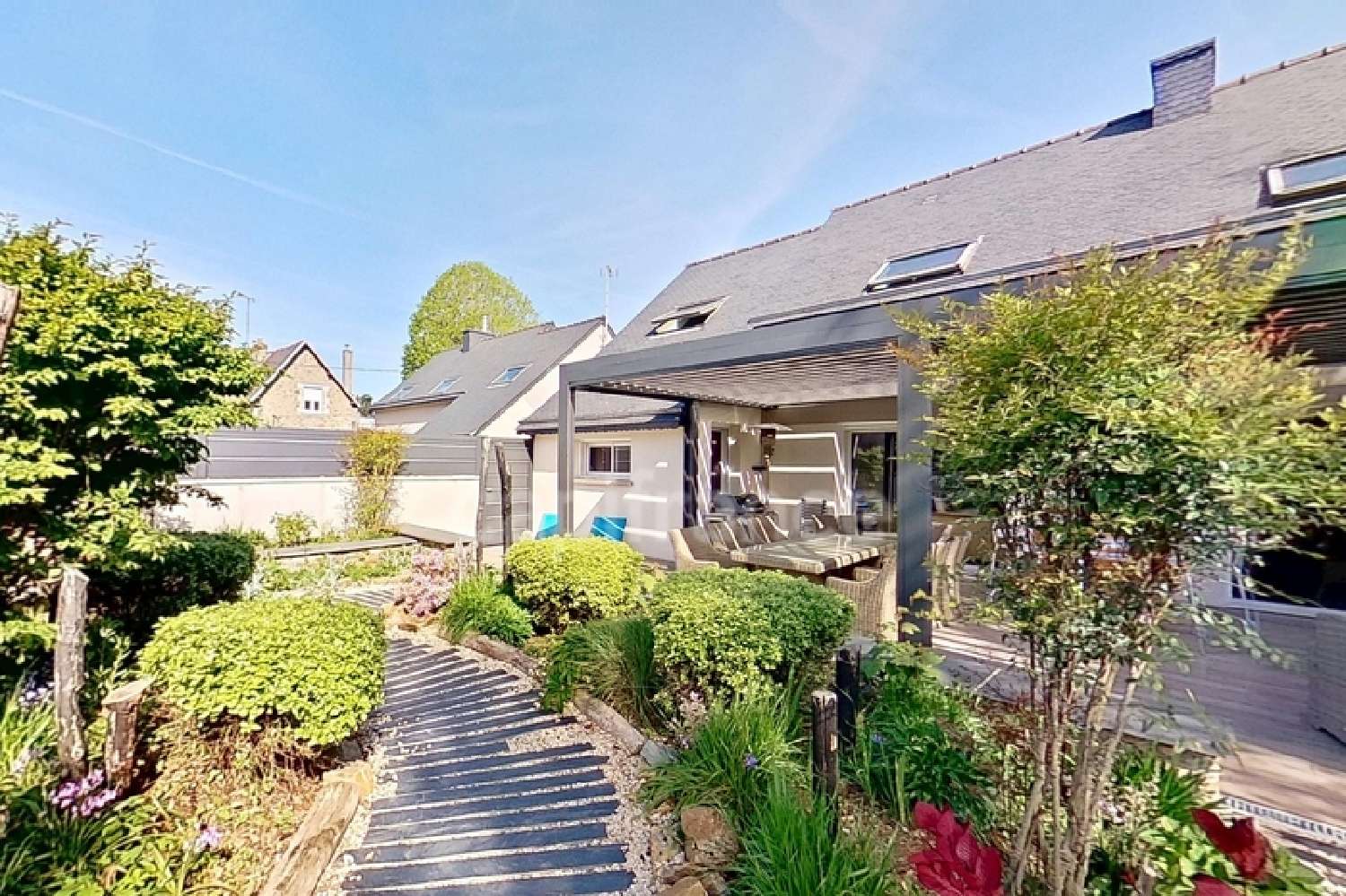  for sale house Guingamp Côtes-d'Armor 2