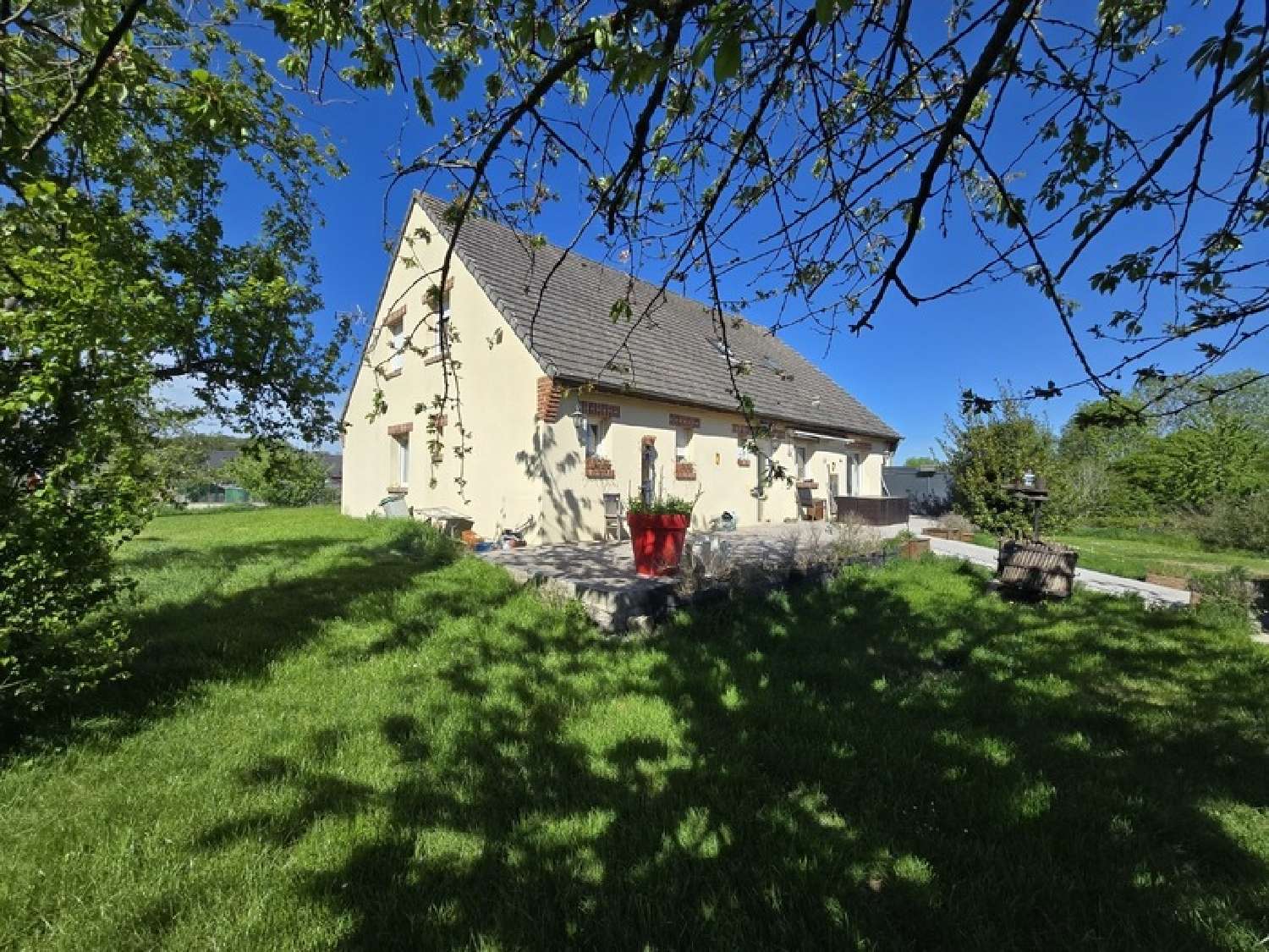  for sale house Hirson Aisne 2