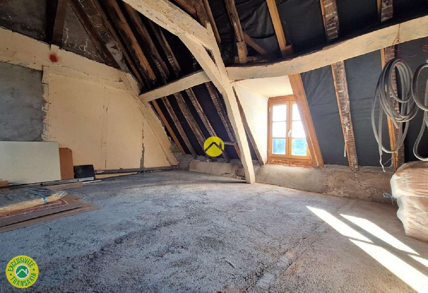  te koop huis Huriel Allier 8