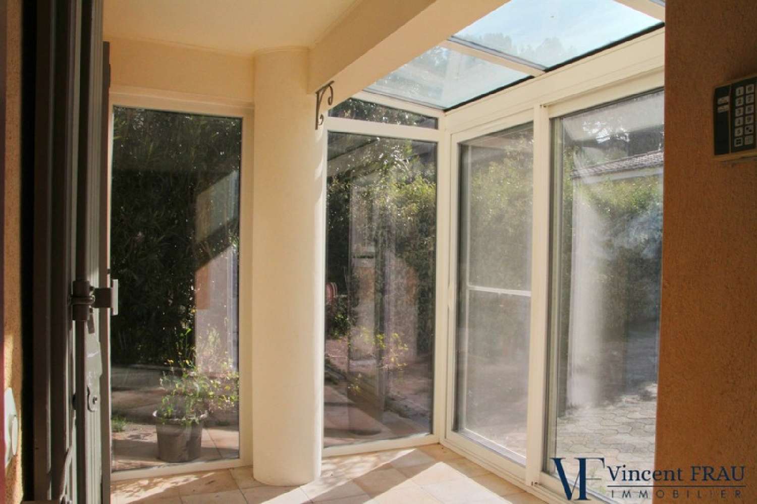  à vendre maison Istres Bouches-du-Rhône 3