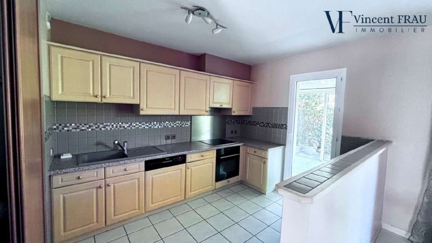  à vendre maison Istres Bouches-du-Rhône 7