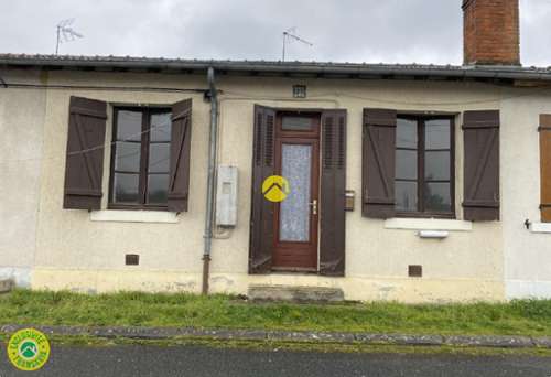 Jouet-sur-l'Aubois Cher huis foto