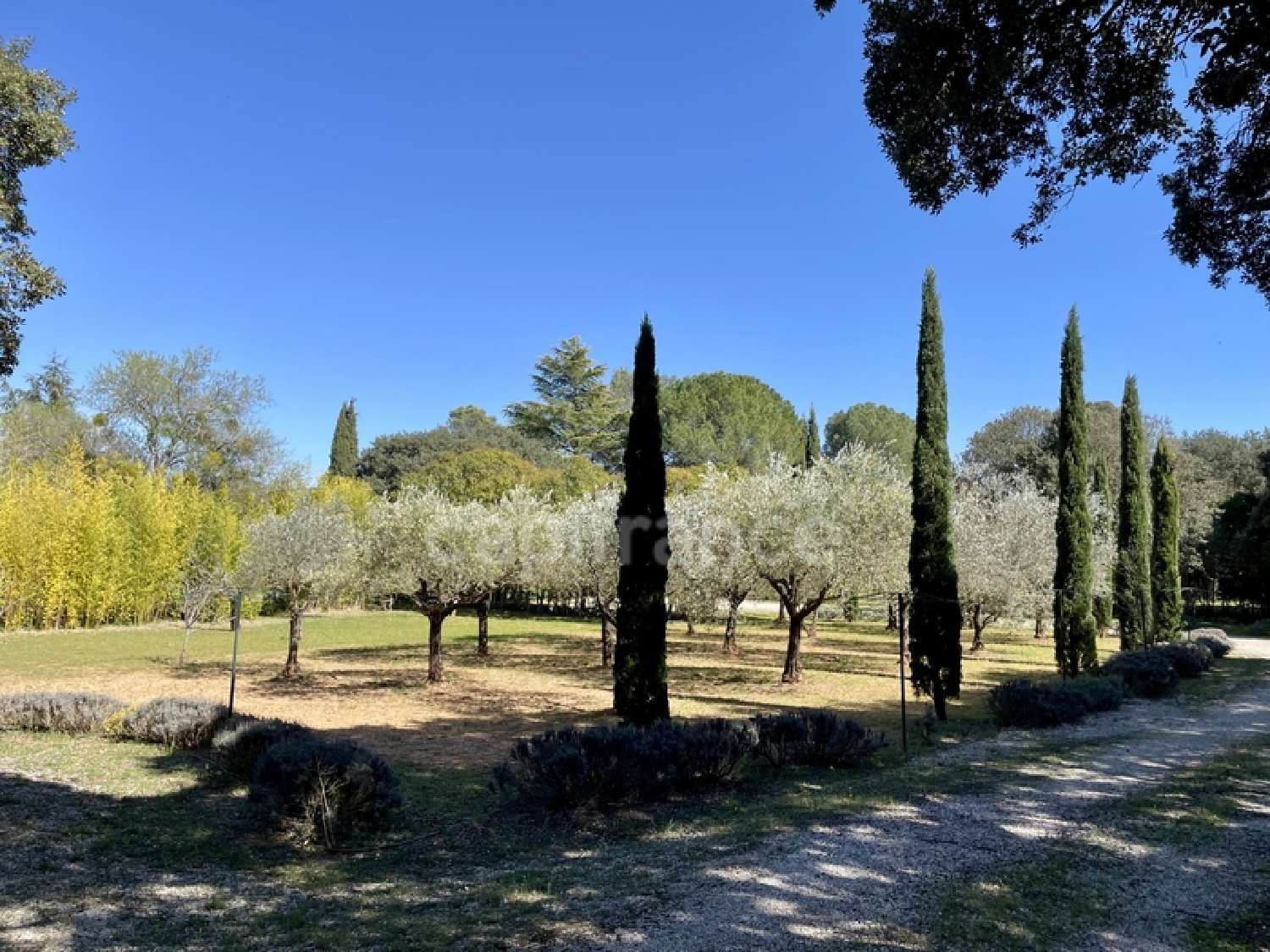  à vendre maison Jouques Bouches-du-Rhône 2