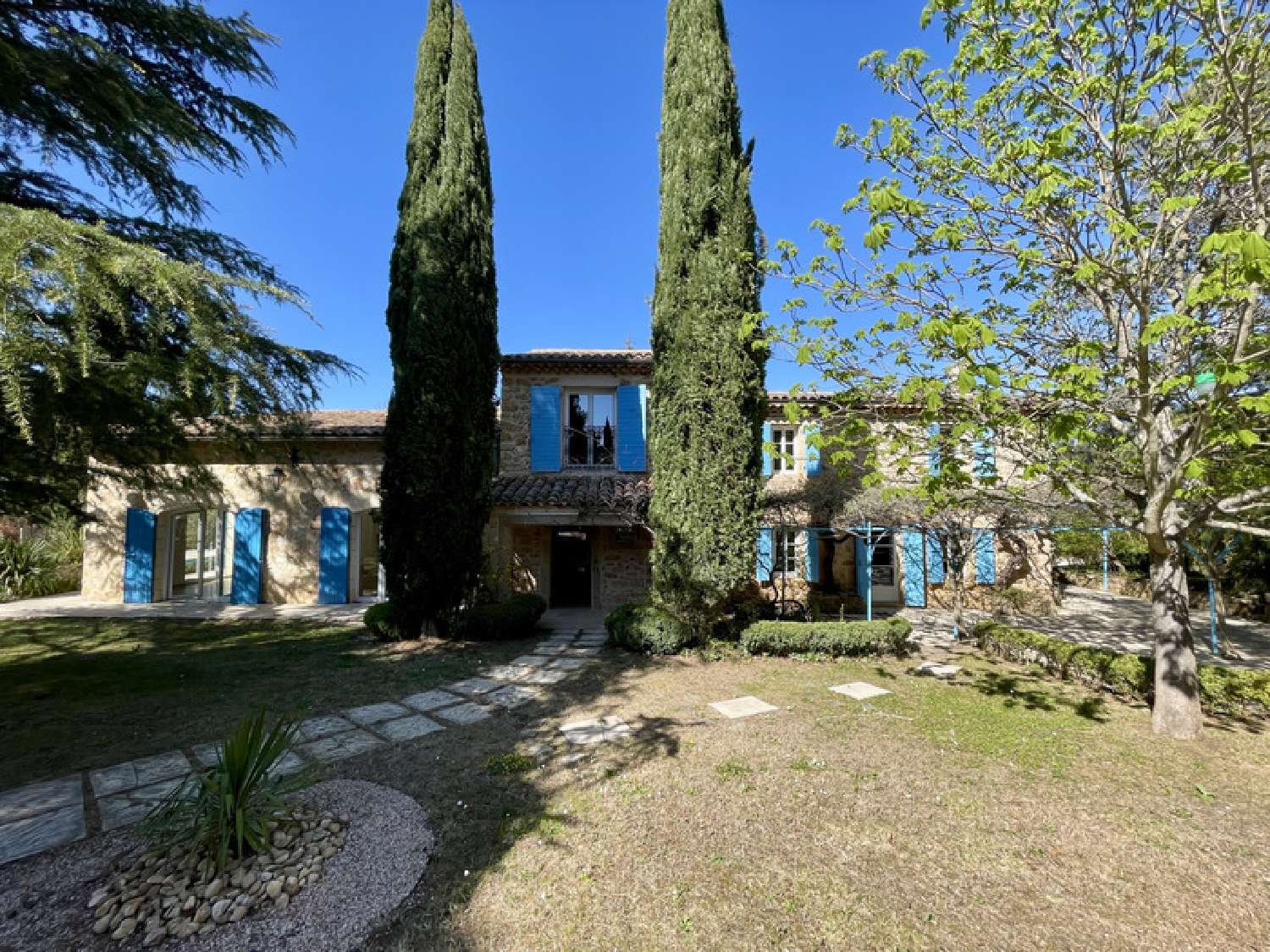  à vendre maison Jouques Bouches-du-Rhône 3