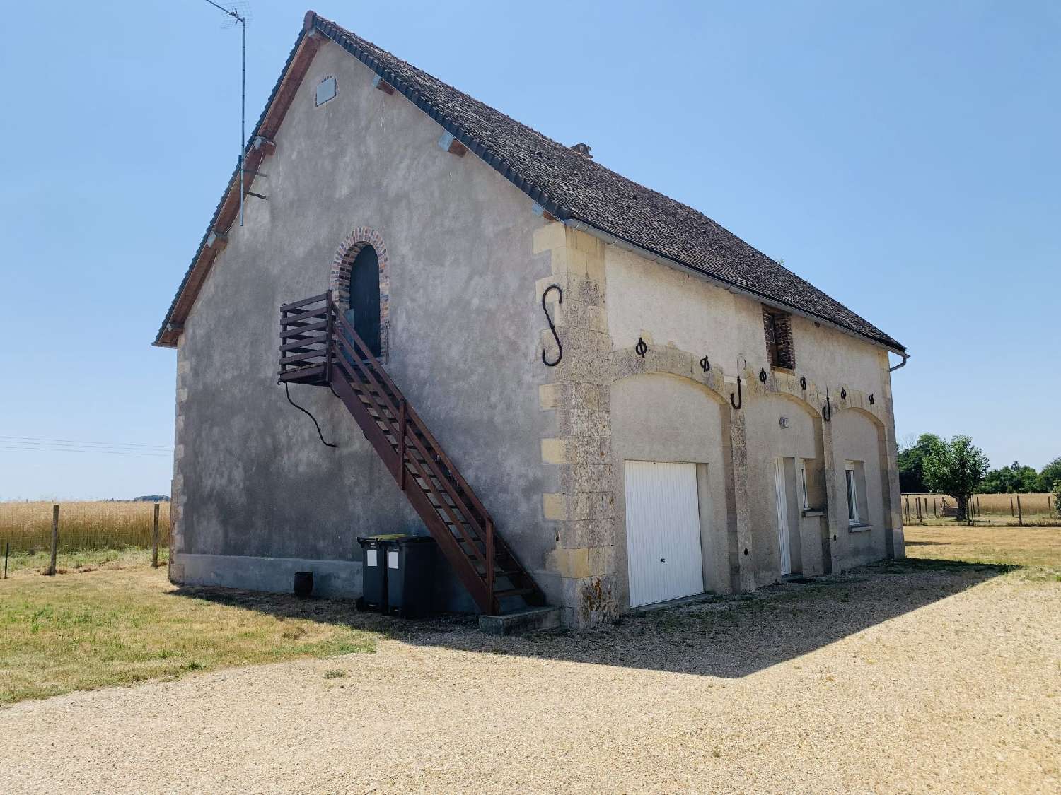  for sale house Jouy Yonne 1