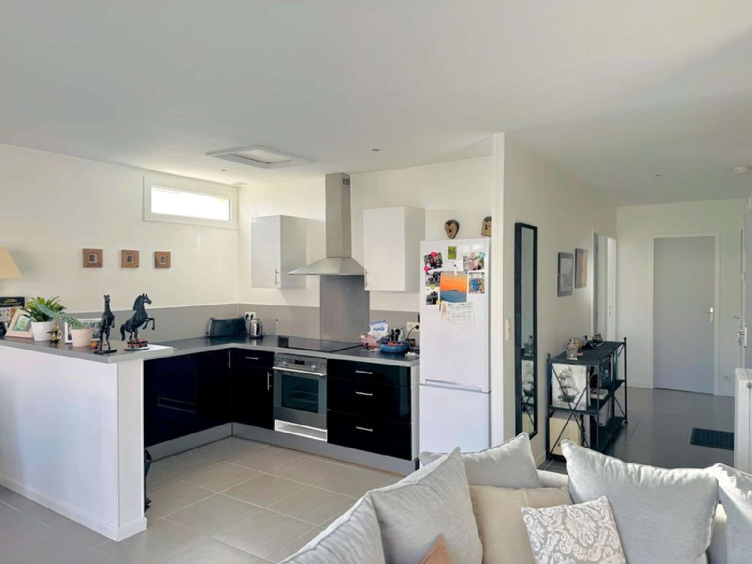 for sale house L'Houmeau Charente-Maritime 3