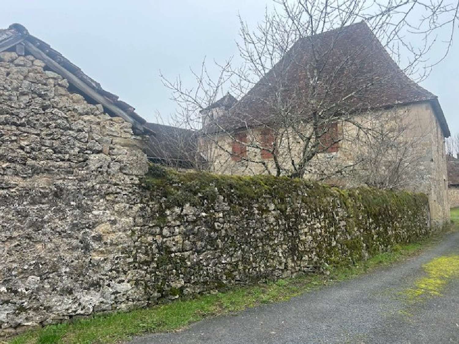  en venta casa La Chapelle-aux-Saints Corrèze 1