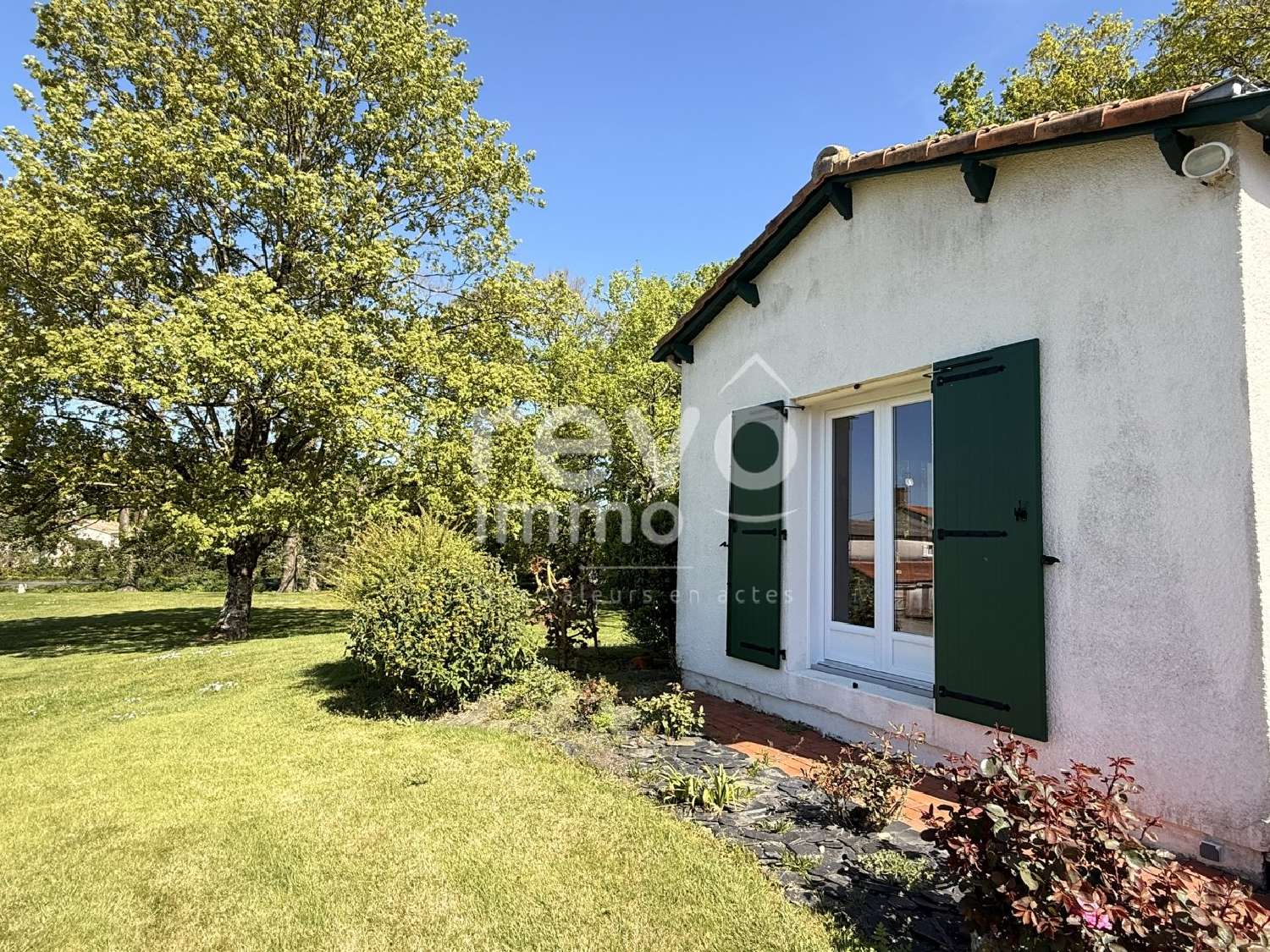  à vendre maison La Copechagnière Vendée 3