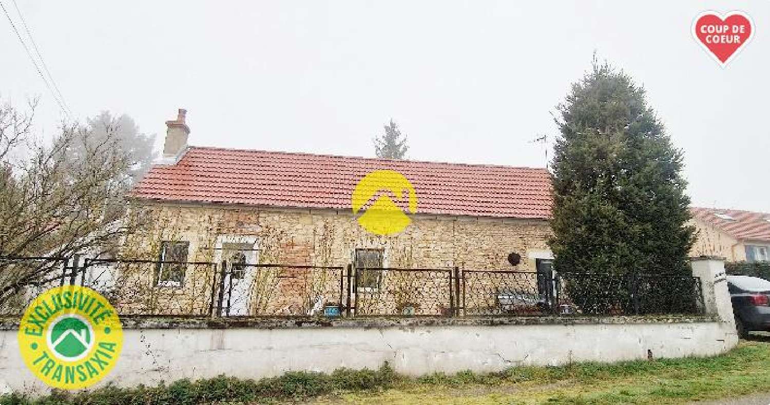  te koop huis La Guerche-sur-l'Aubois Cher 1