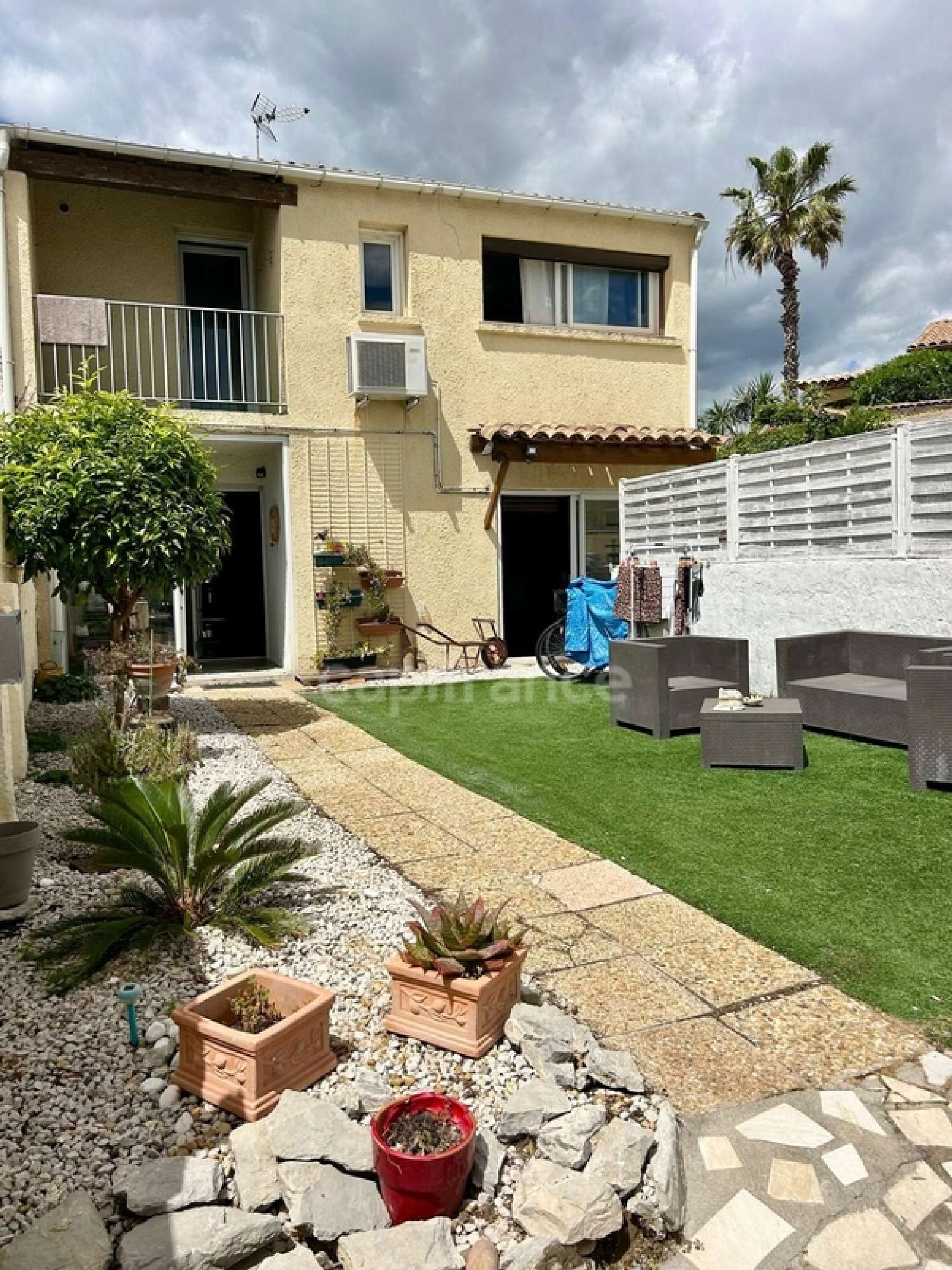 en venta casa La Peyrade Hérault 8