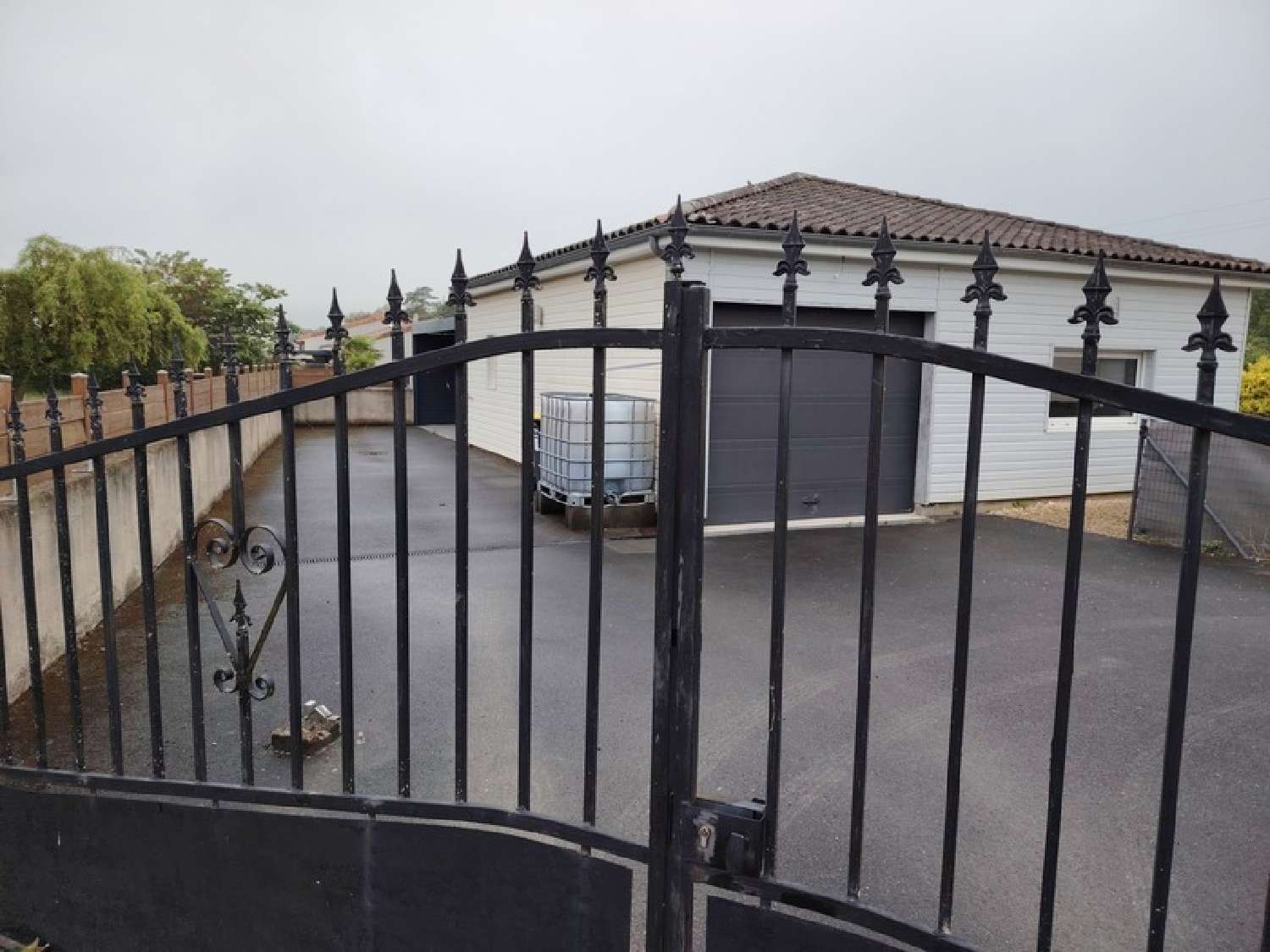  for sale house Lavoux Vienne 2
