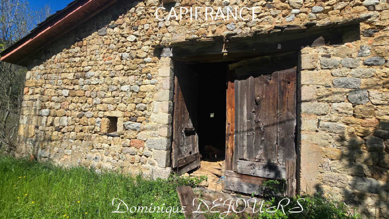  te koop huis Le Cheylard Ardèche 1