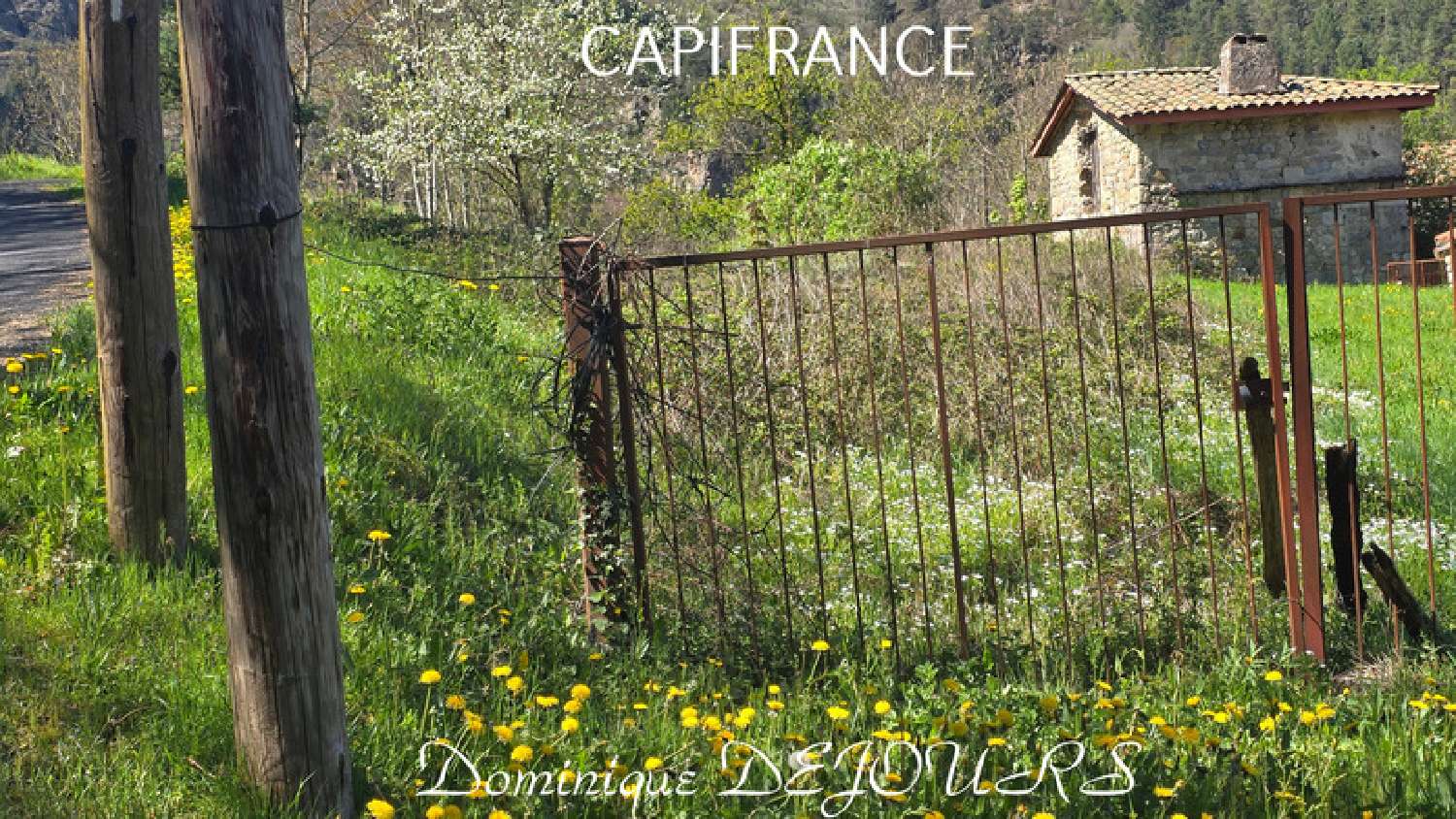  te koop huis Le Cheylard Ardèche 3