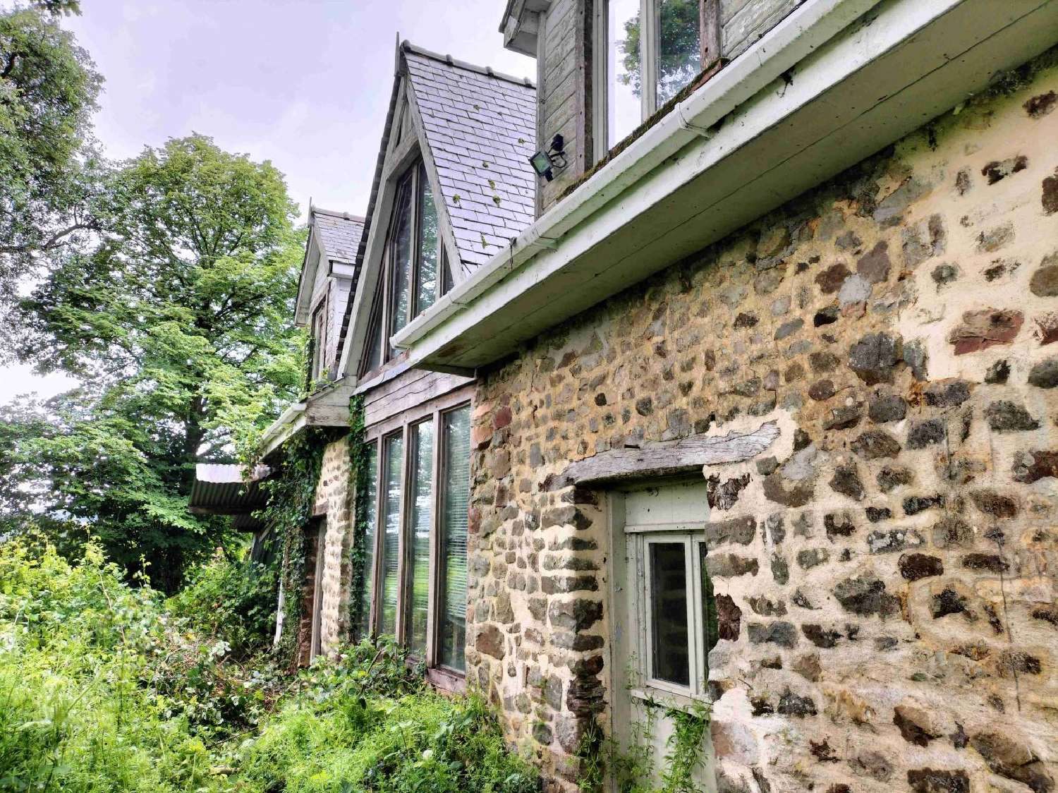 for sale house Le Ham Mayenne 1