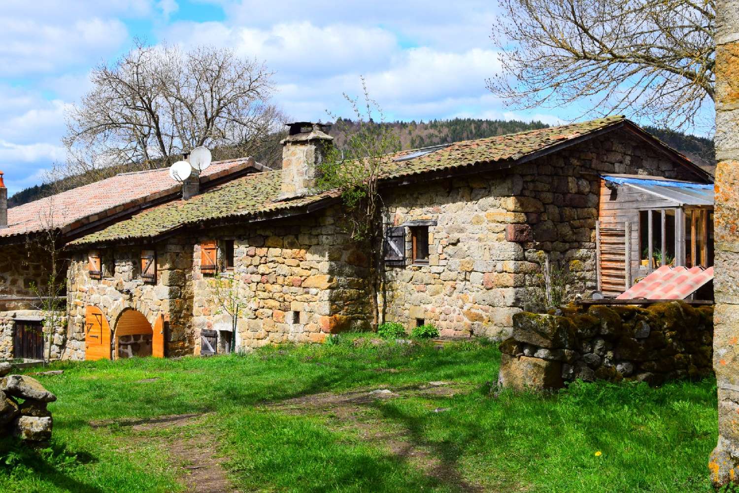  kaufen Haus Le Lac-d'Issarlès Ardèche 1