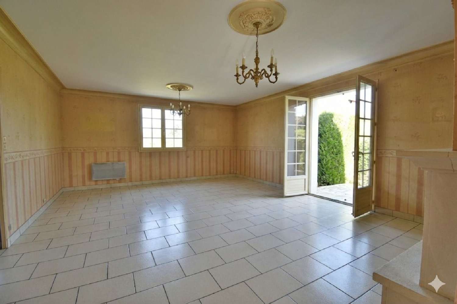  for sale house Le Puy-Saint-Bonnet Maine-et-Loire 4