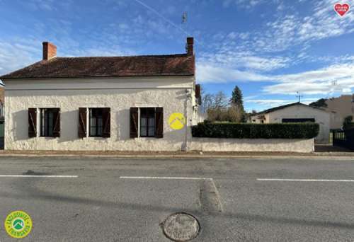 Le Veurdre Allier huis foto 7339631