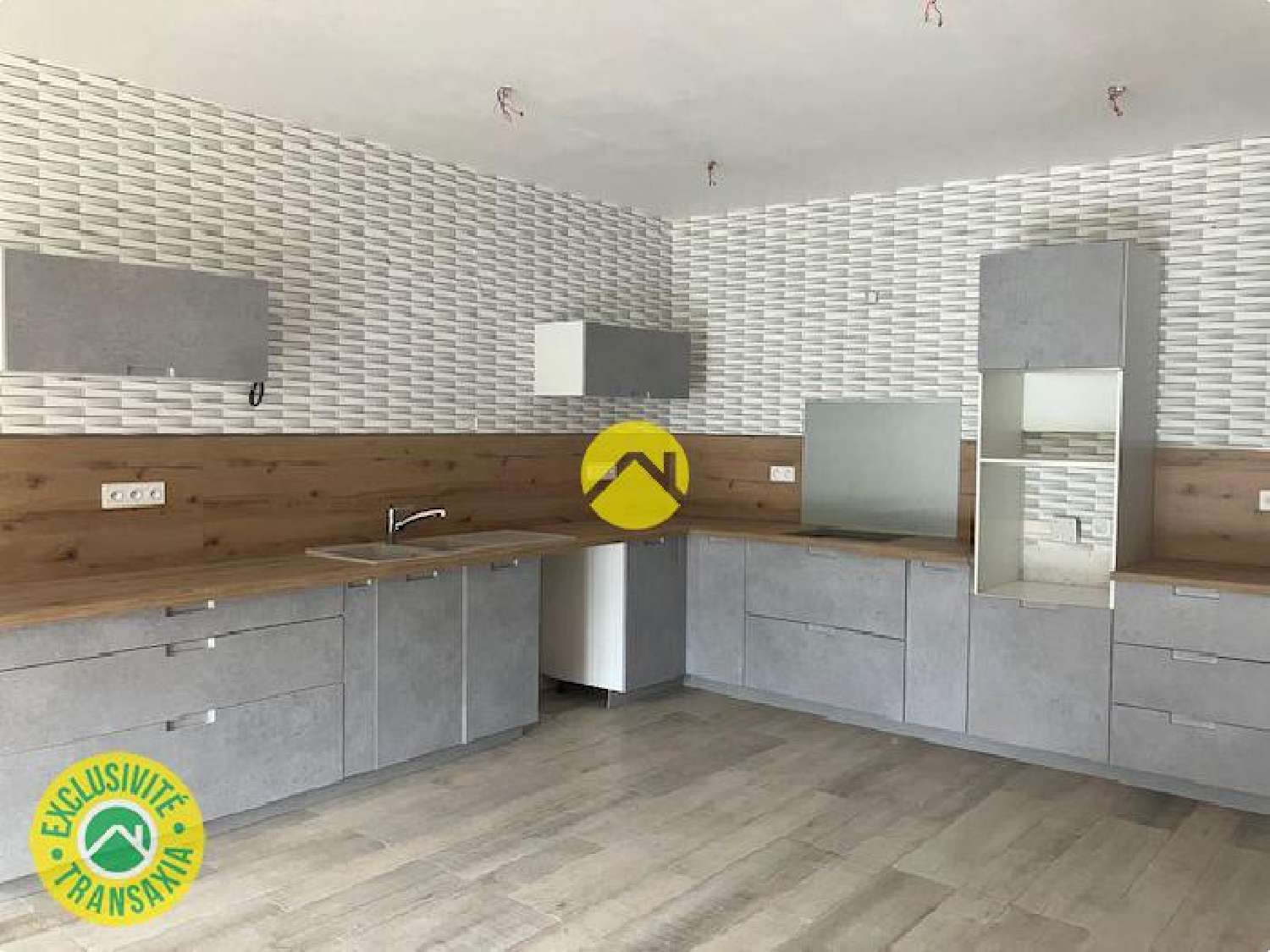  te koop huis Les Aix-d'Angillon Cher 2