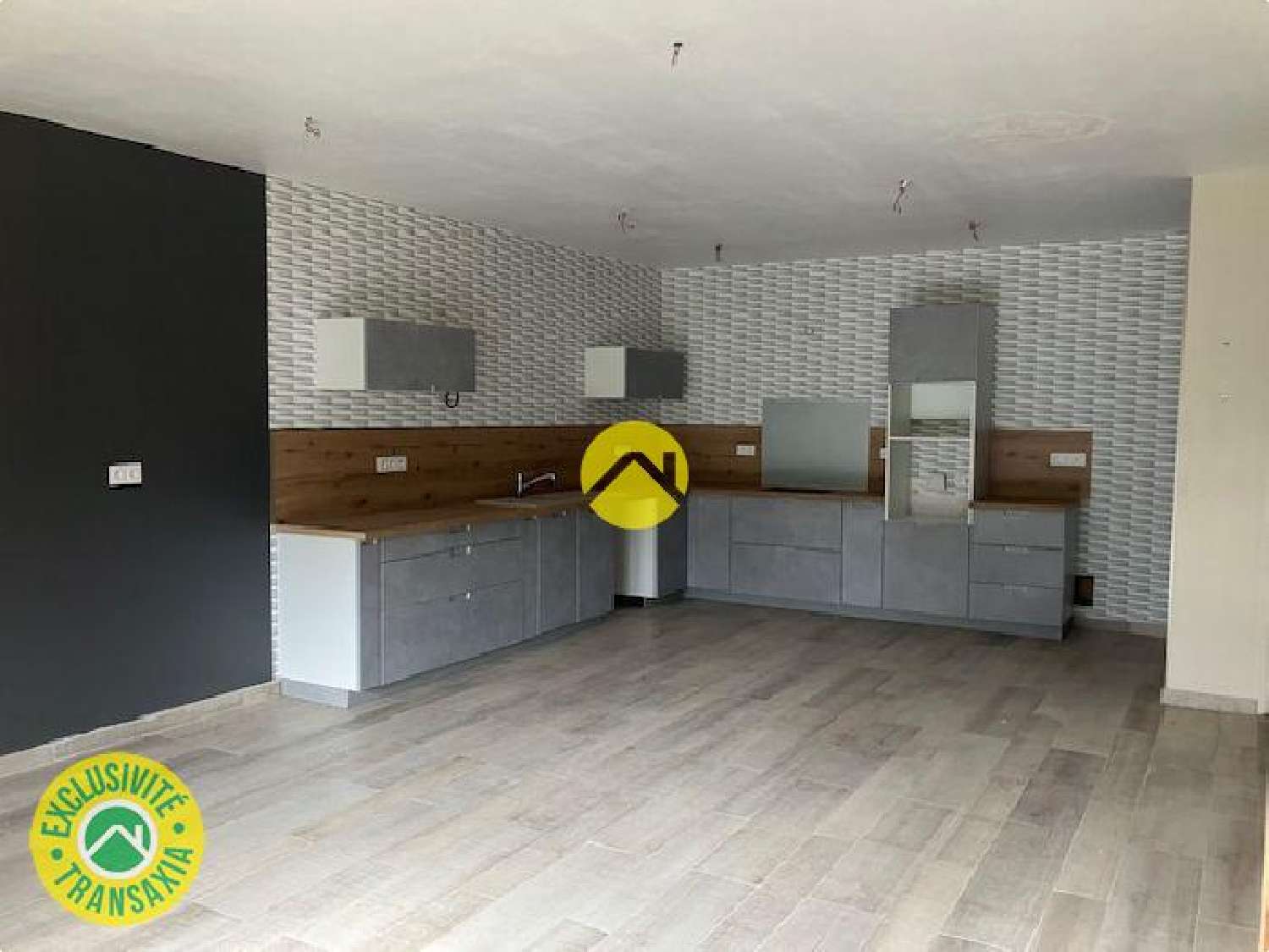  te koop huis Les Aix-d'Angillon Cher 5