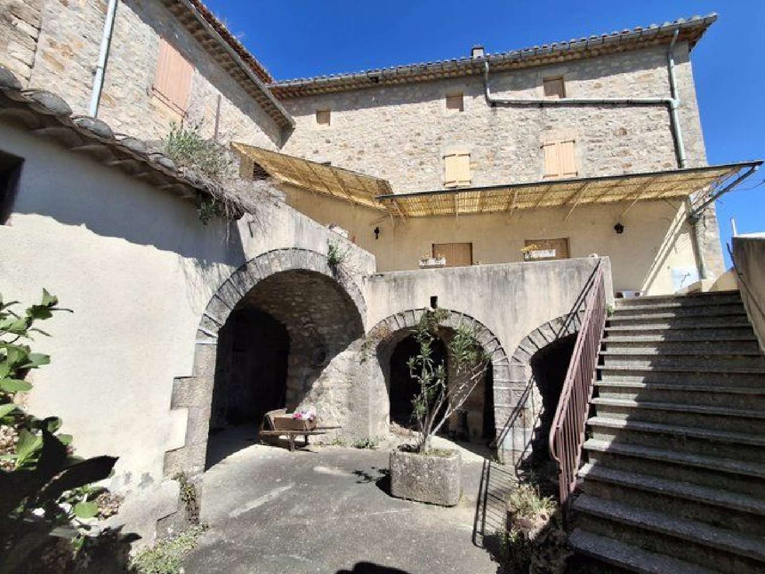  te koop huis Les Vans Ardèche 1