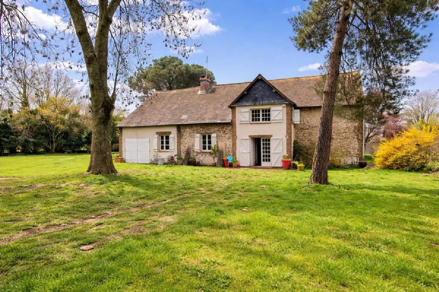  for sale house Lignerolles Eure 1