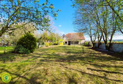 Luzé Indre-et-Loire huis foto