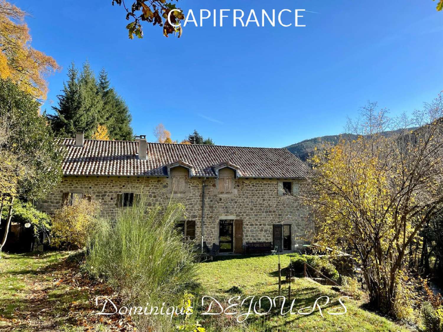  à vendre maison Marcols-les-Eaux Ardèche 1